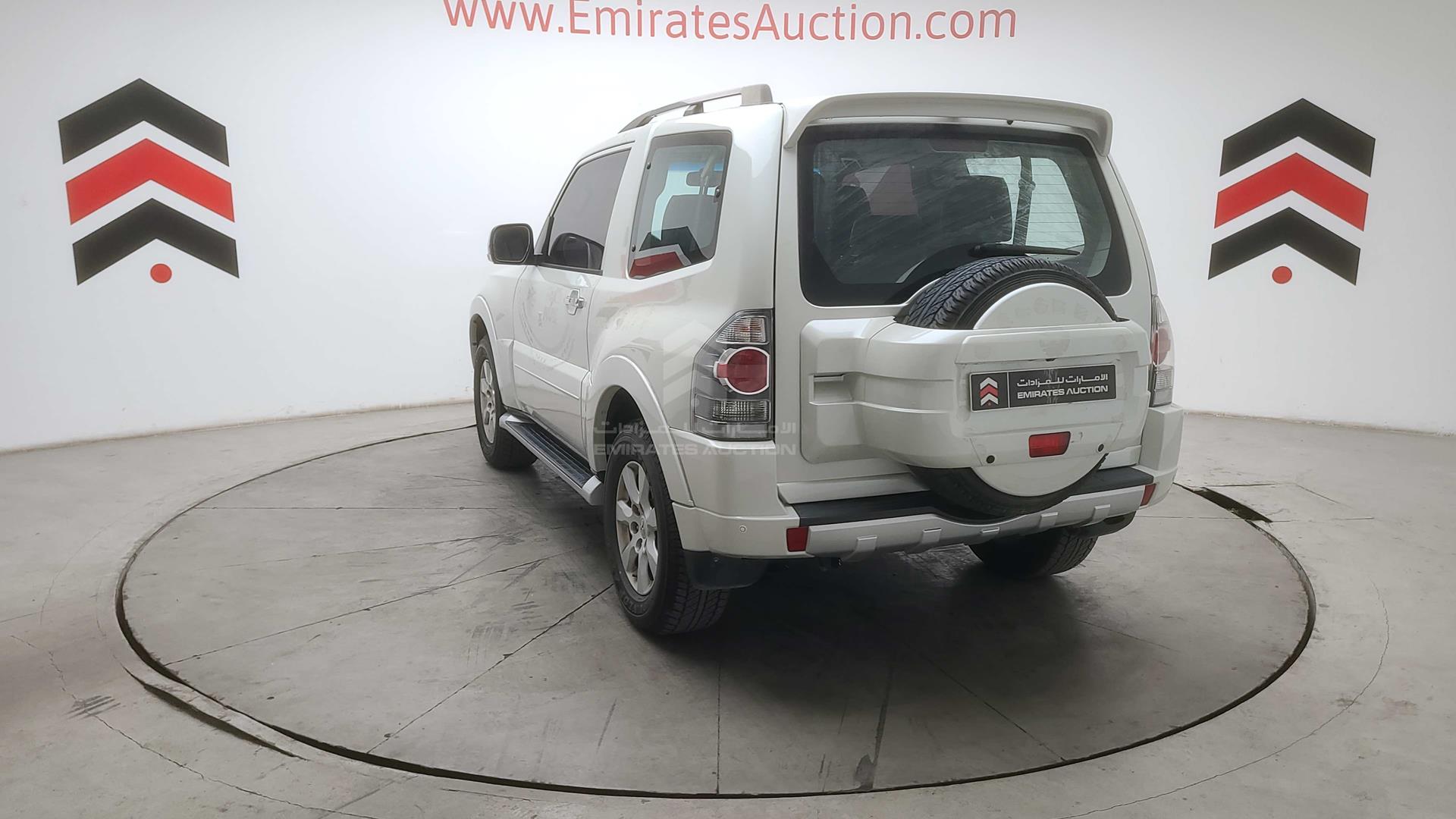 2016 MITSUBISHI PAJERO VIN: JMYMRV85WGJ709722