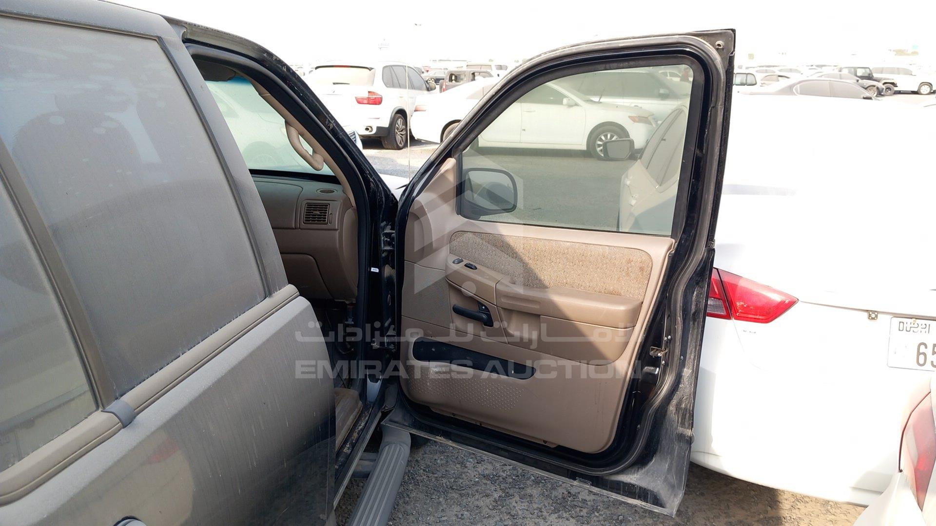 2005 FORD EXPLORER VIN: 1FMZU72E45ZA34289