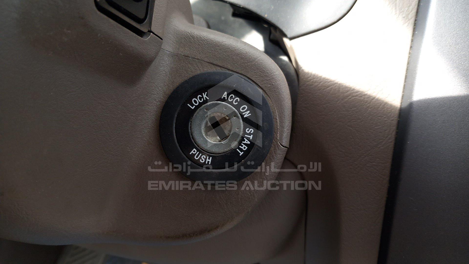 2009 HYUNDAI TUCSON VIN: KMHJM81B59U907142