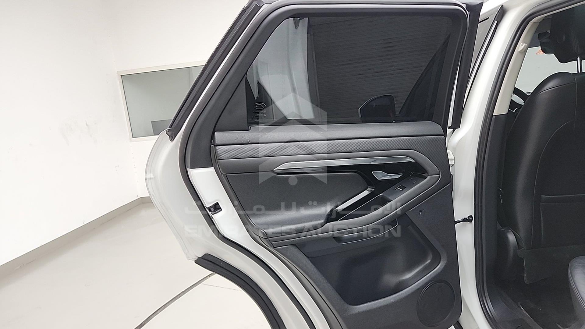 2020 RANGE ROVER EVOQUE VIN: SALZA2BX2LH046437