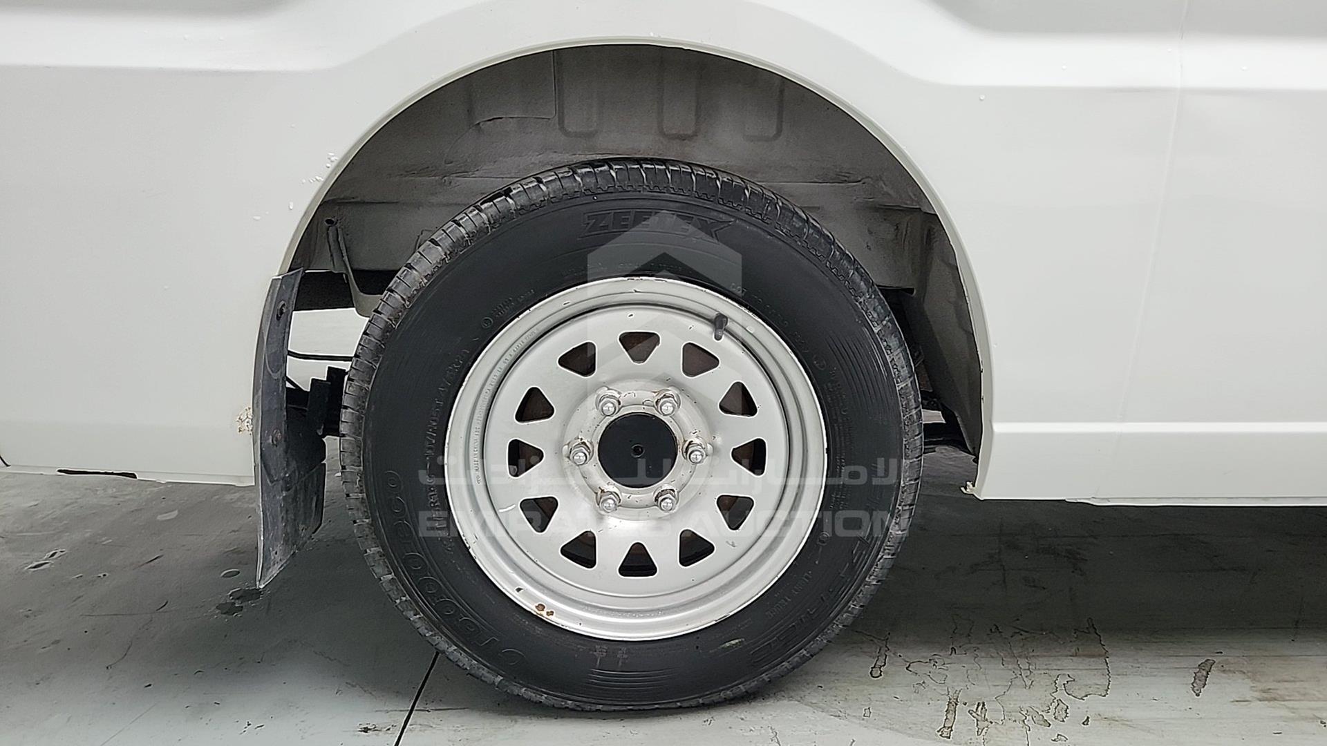 2014 CHERY P5 VIN: LVME2A2AXEB051135