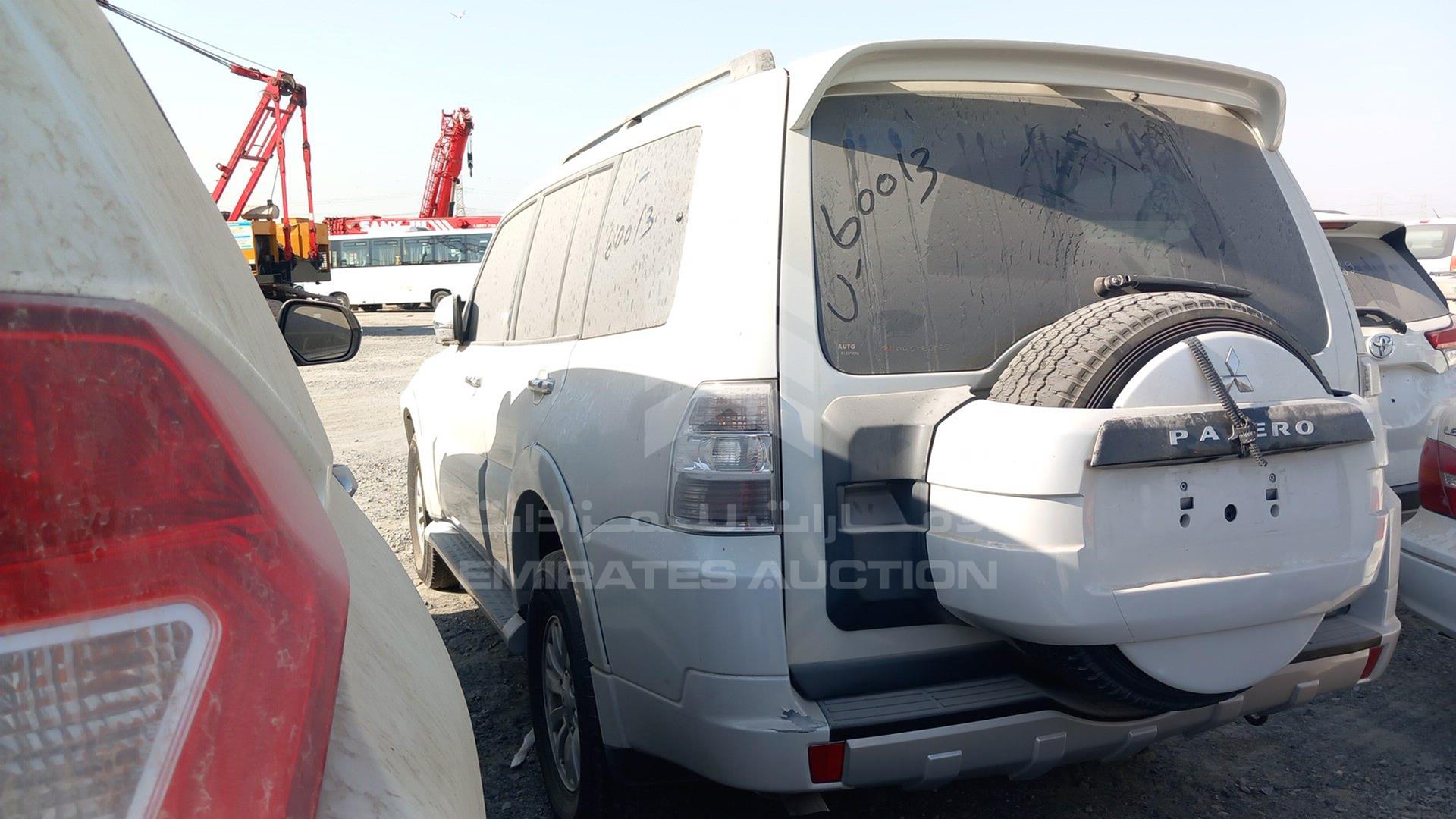 2013 MITSUBISHI PAJERO VIN: JMYLRV95WDJ709578