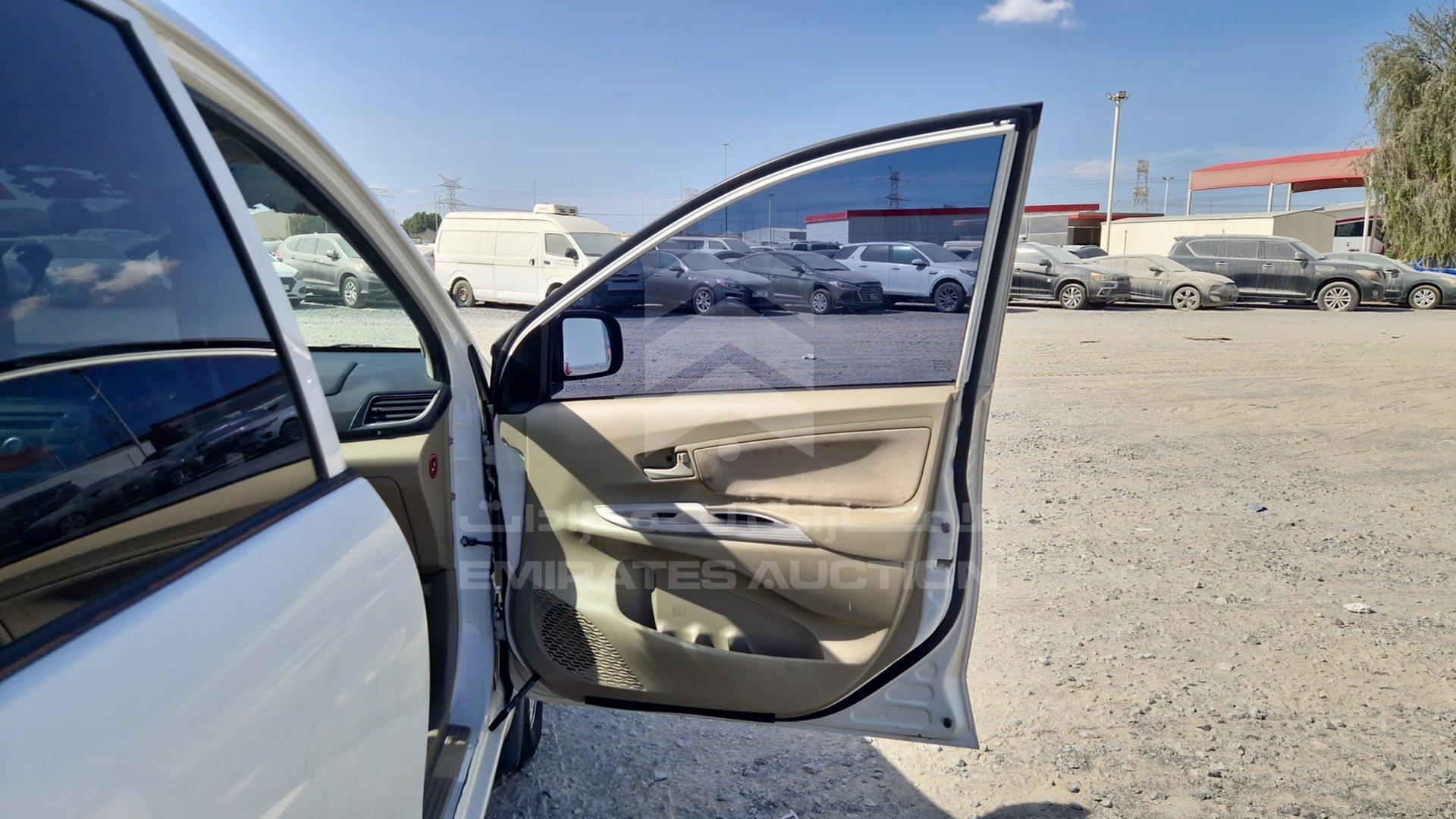 2015 TOYOTA AVANZA VIN: MHKMC13F4FK015618