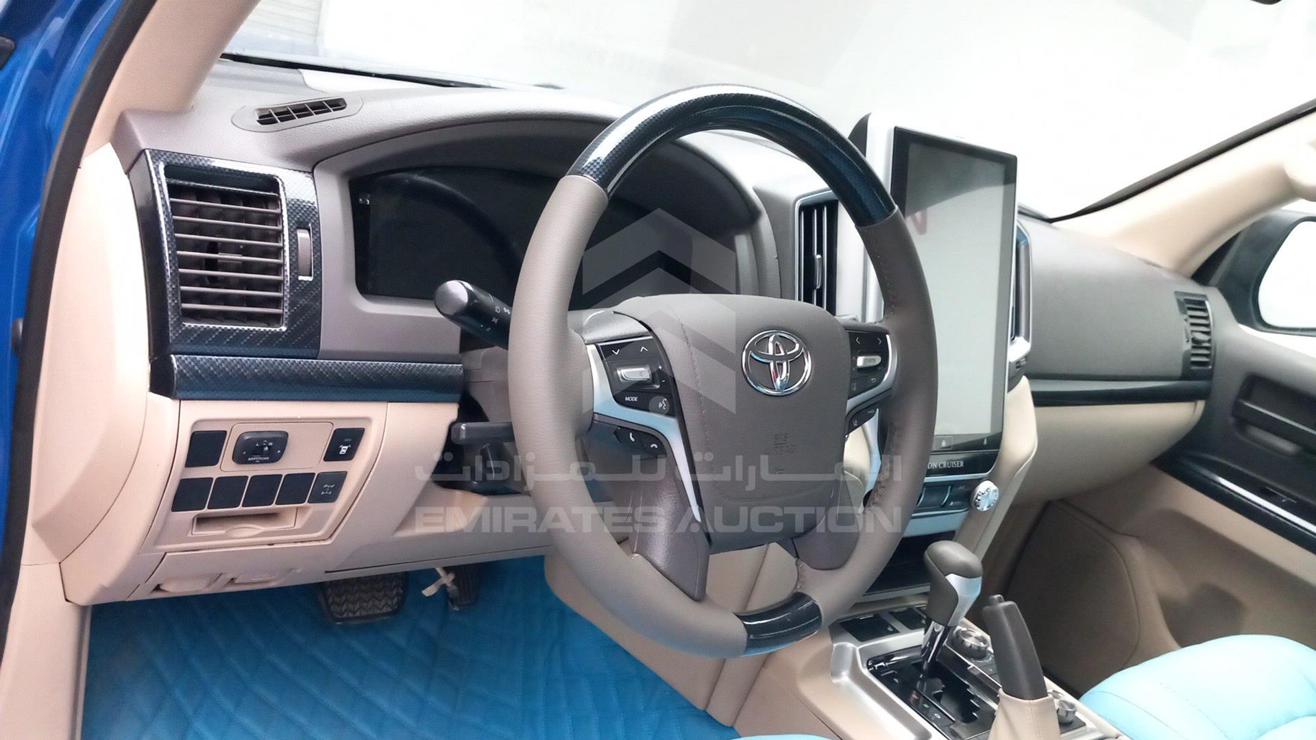 2013 TOYOTA LAND CRUISER VIN: JTMDU09J5D4063059
