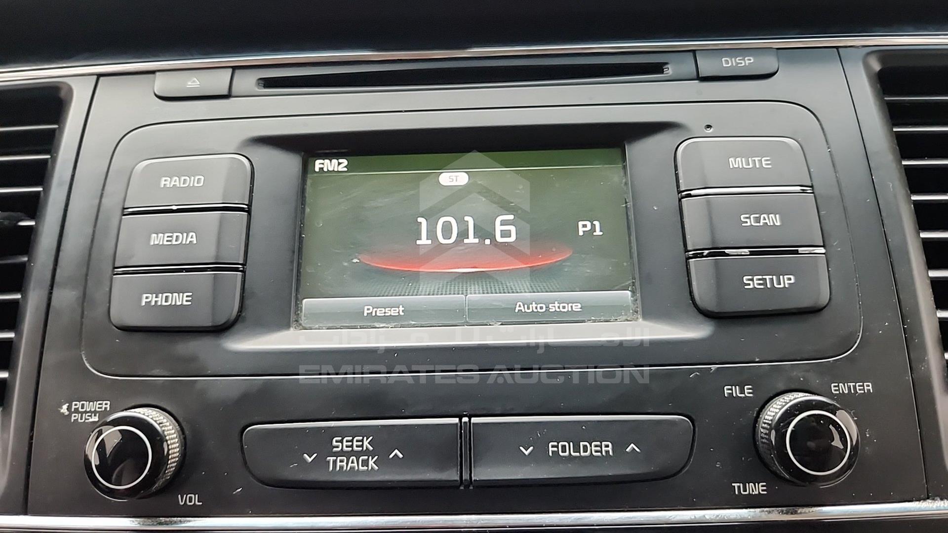 2016 KIA CARNIVAL VIN: KNAMC8120G6187445