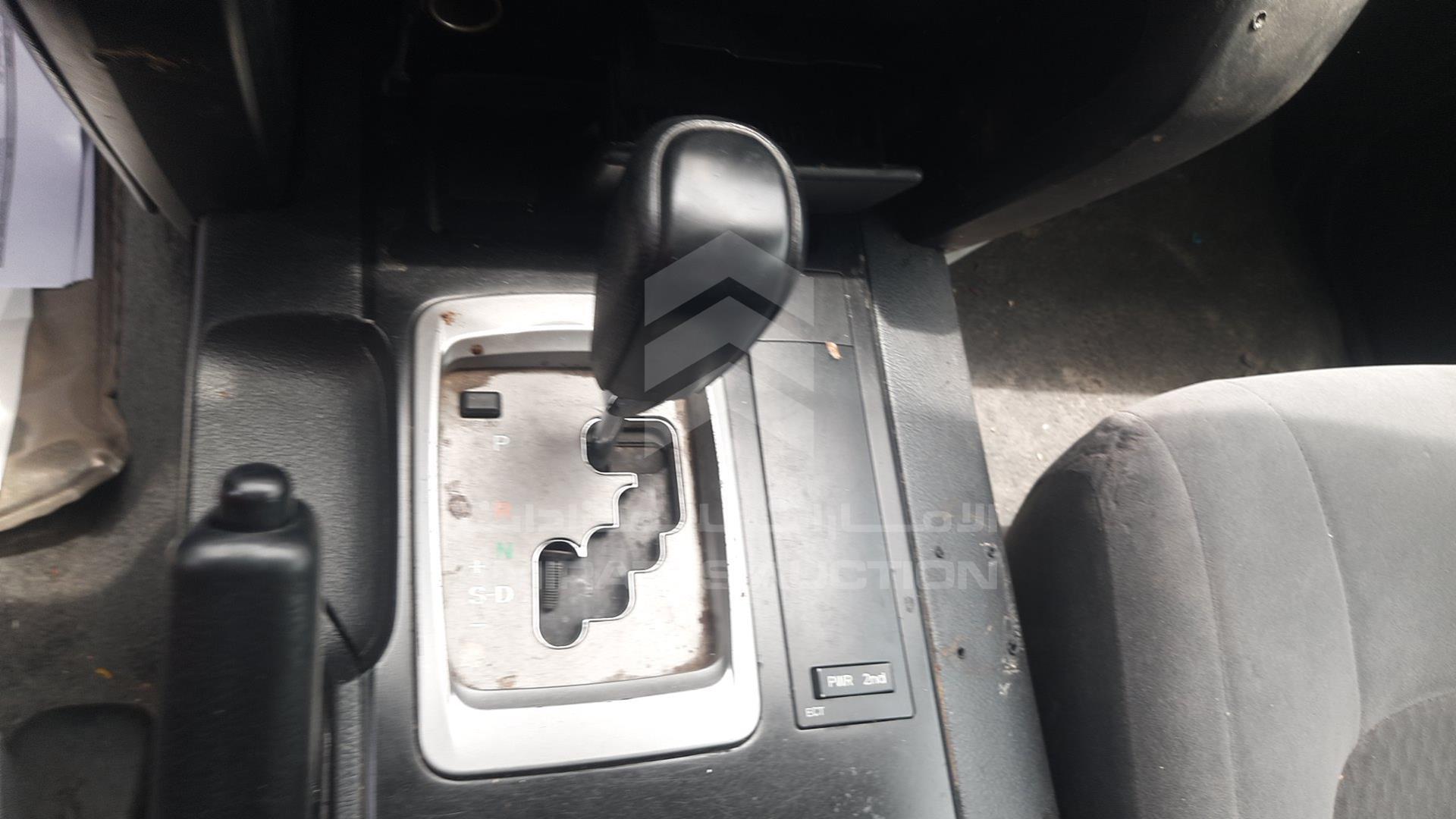 2012 TOYOTA LAND CRUISER VIN: JTMDU09J4C5056175