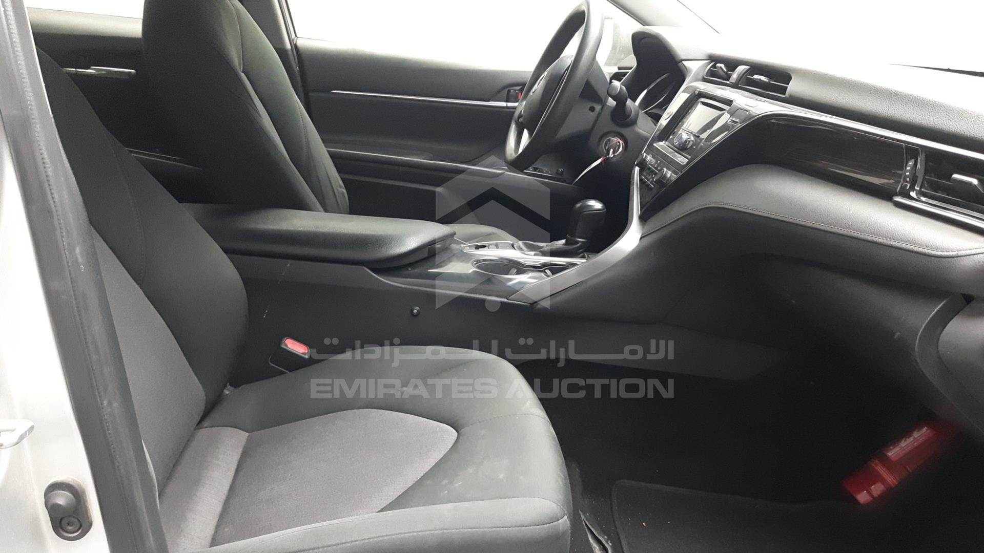 2019 TOYOTA CAMRY VIN: JTNBF9HK7K3024987