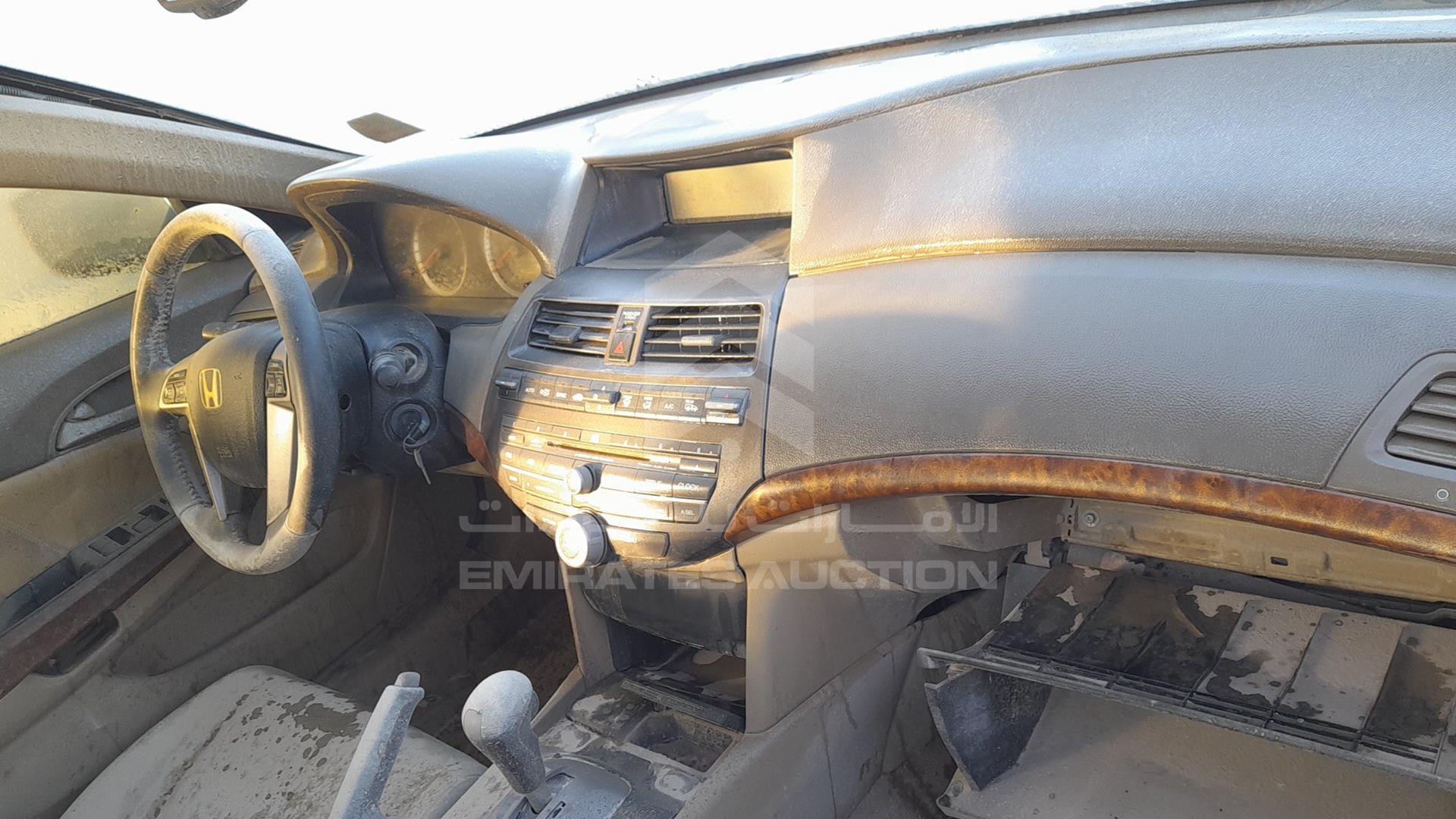 2010 HONDA ACCORD VIN: 5KBCP3F80AB012130