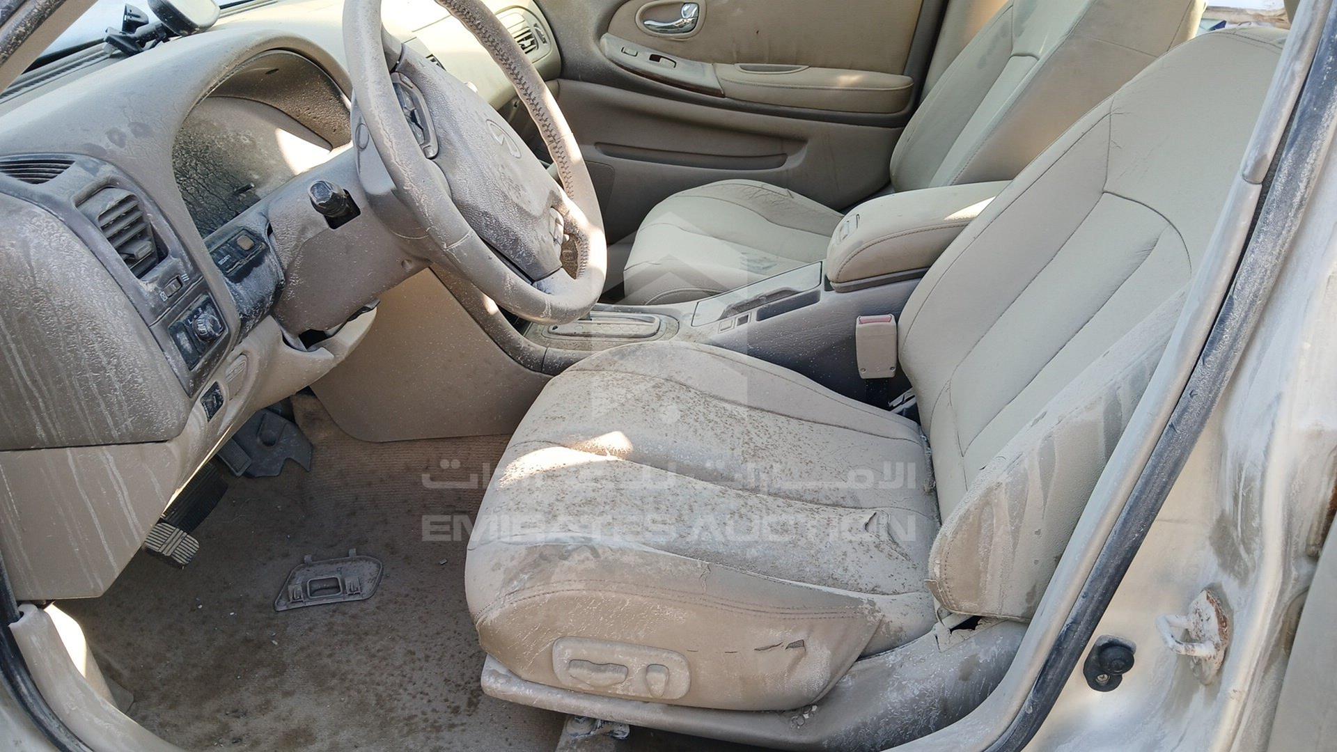 2001 INFINITI Q 30 VIN: JNKCA31A41T039305