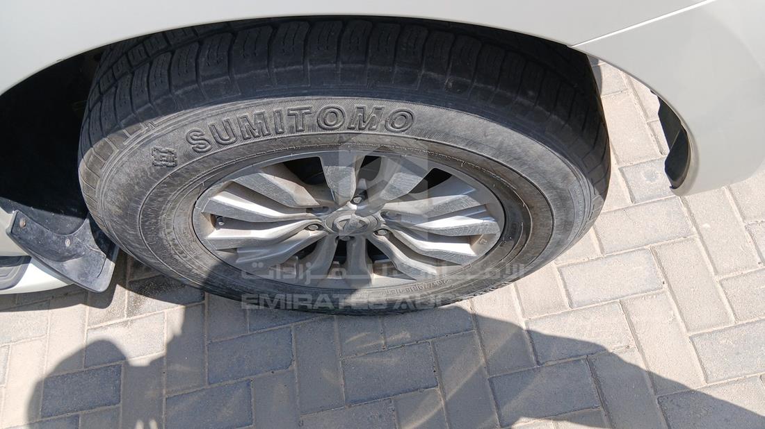 نيسان باترول 2019 — الإطار الأمامي الأيمن — صورة 30