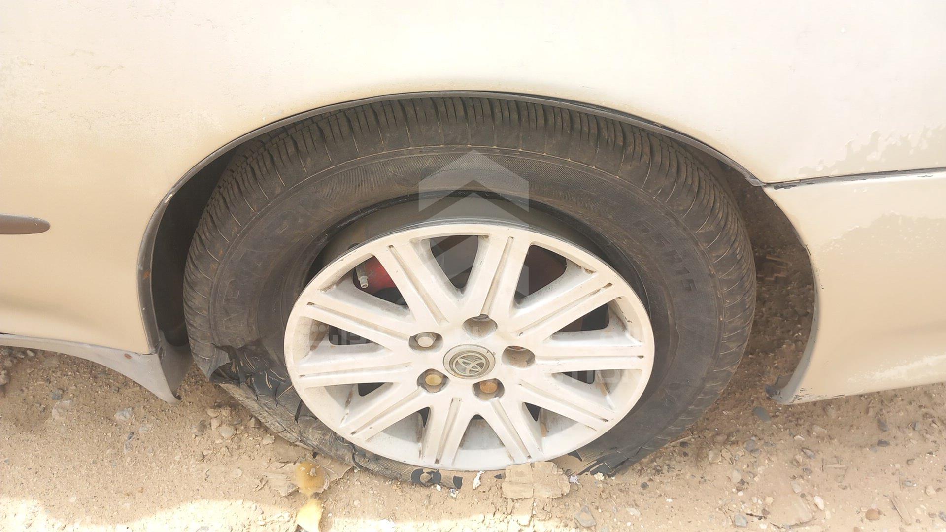 0 TOYOTA --- VIN: JZX906529526