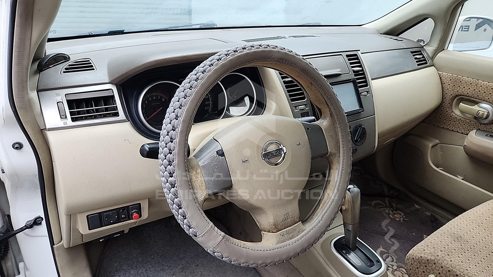 2011 NISSAN TIIDA VIN: 3N1BC1A6XBK201802