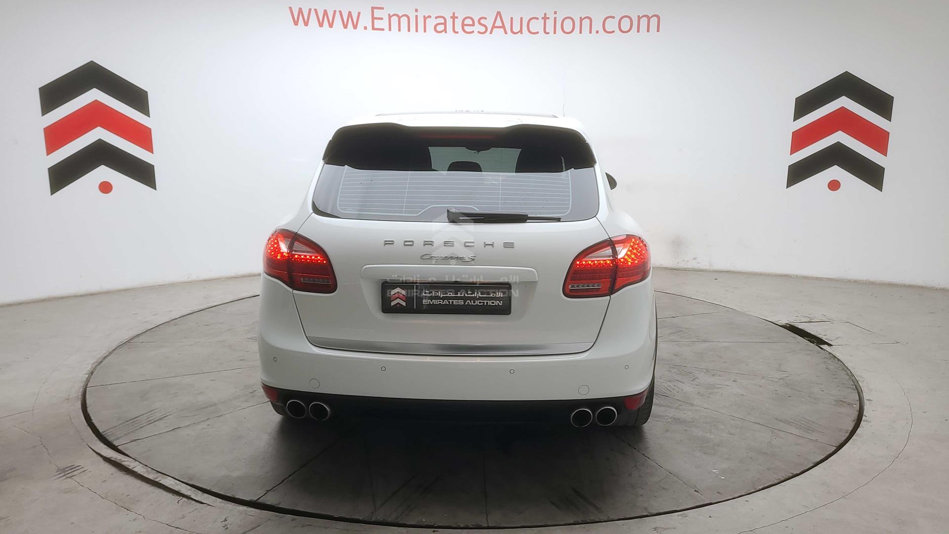 2013 PORSCHE CAYENNE VIN: WP1ZZZ92ZDLA83940