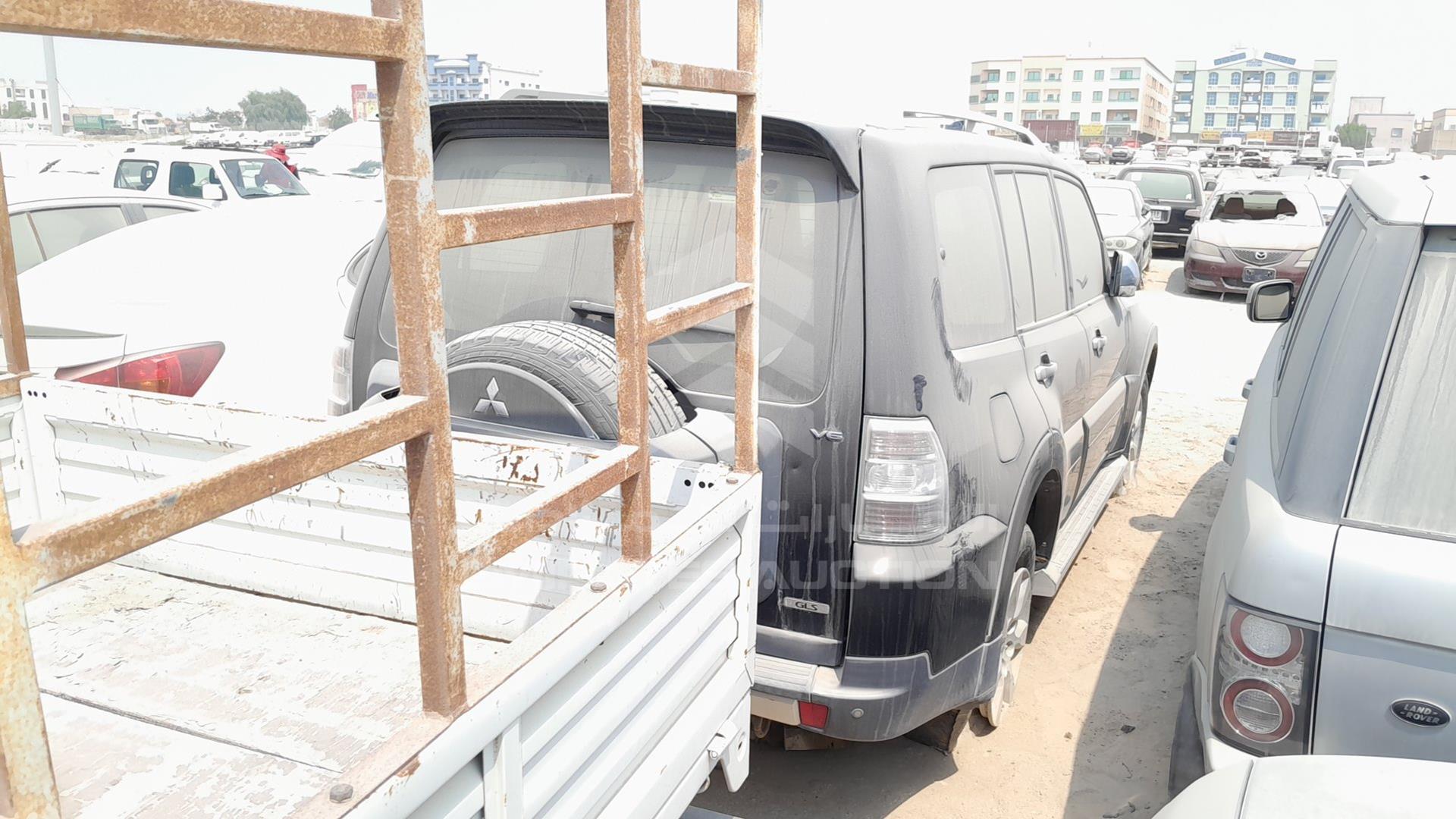 2009 MITSUBISHI PAJERO VIN: JMYLRV93W9J705993