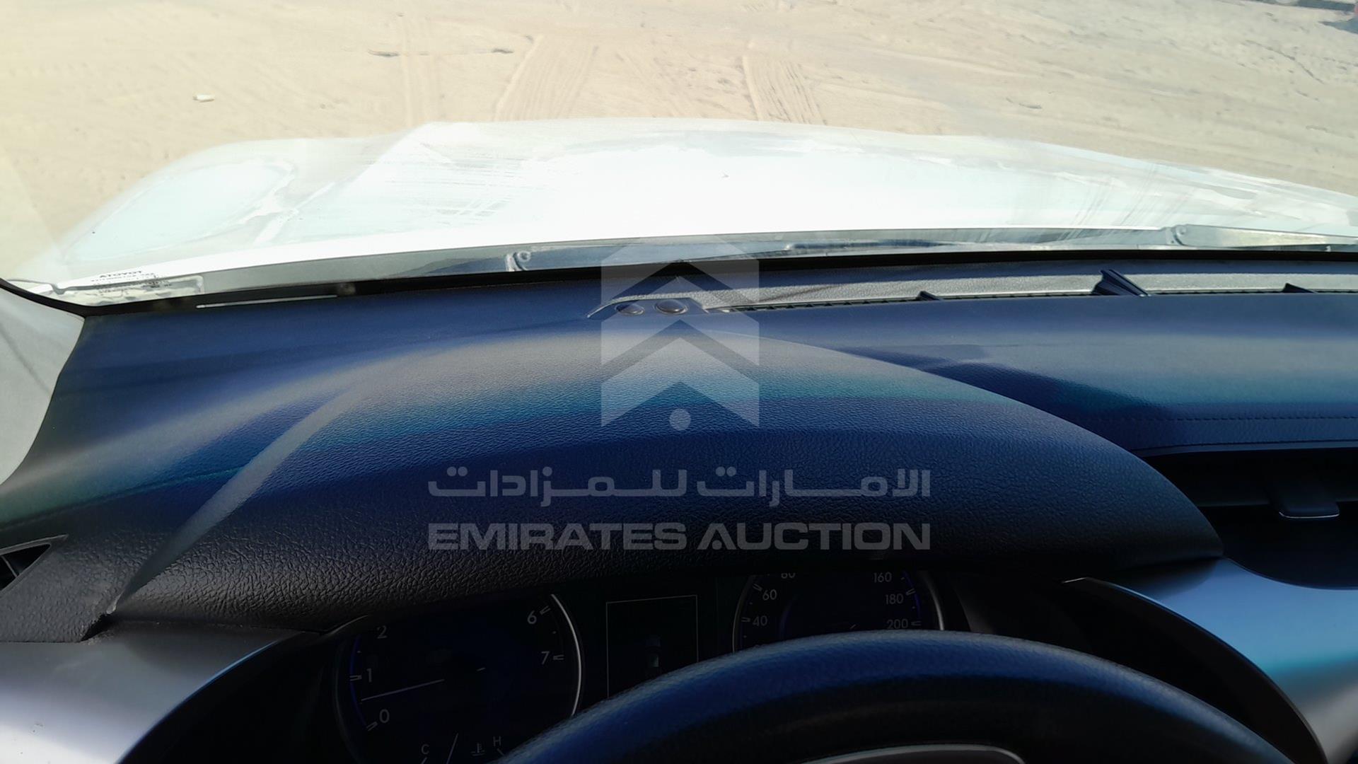 2020 TOYOTA HILUX VIN: MR0HX8CD4L1400235