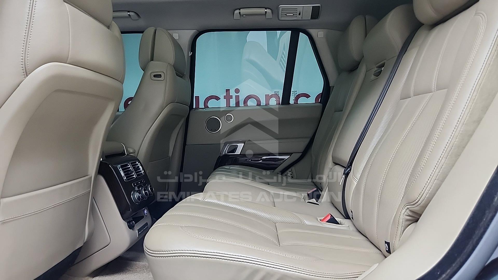 2014 RANGE ROVER VOGUE VIN: SALGA2EF1EA183729