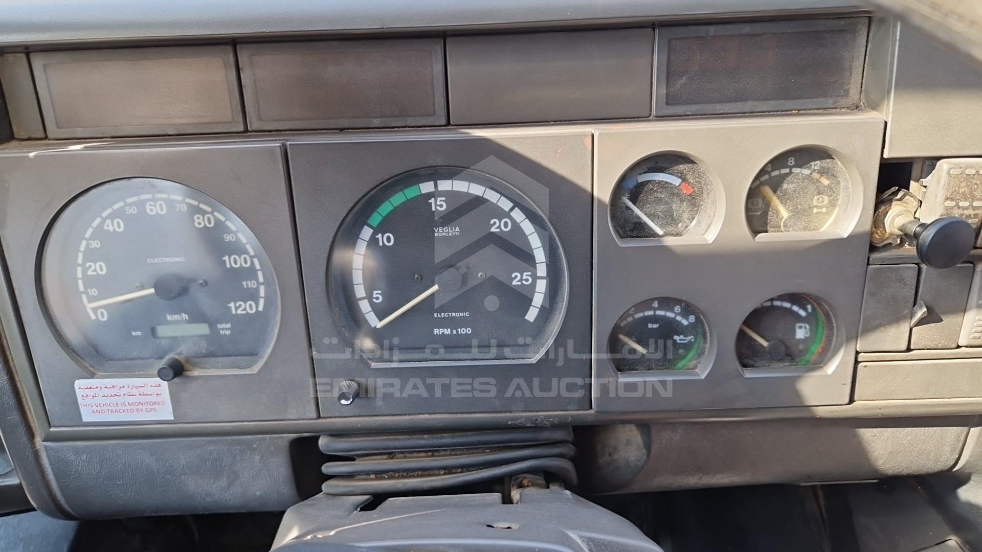 2007 IVECO TRAKKER VIN: WJME3TRS30C174713