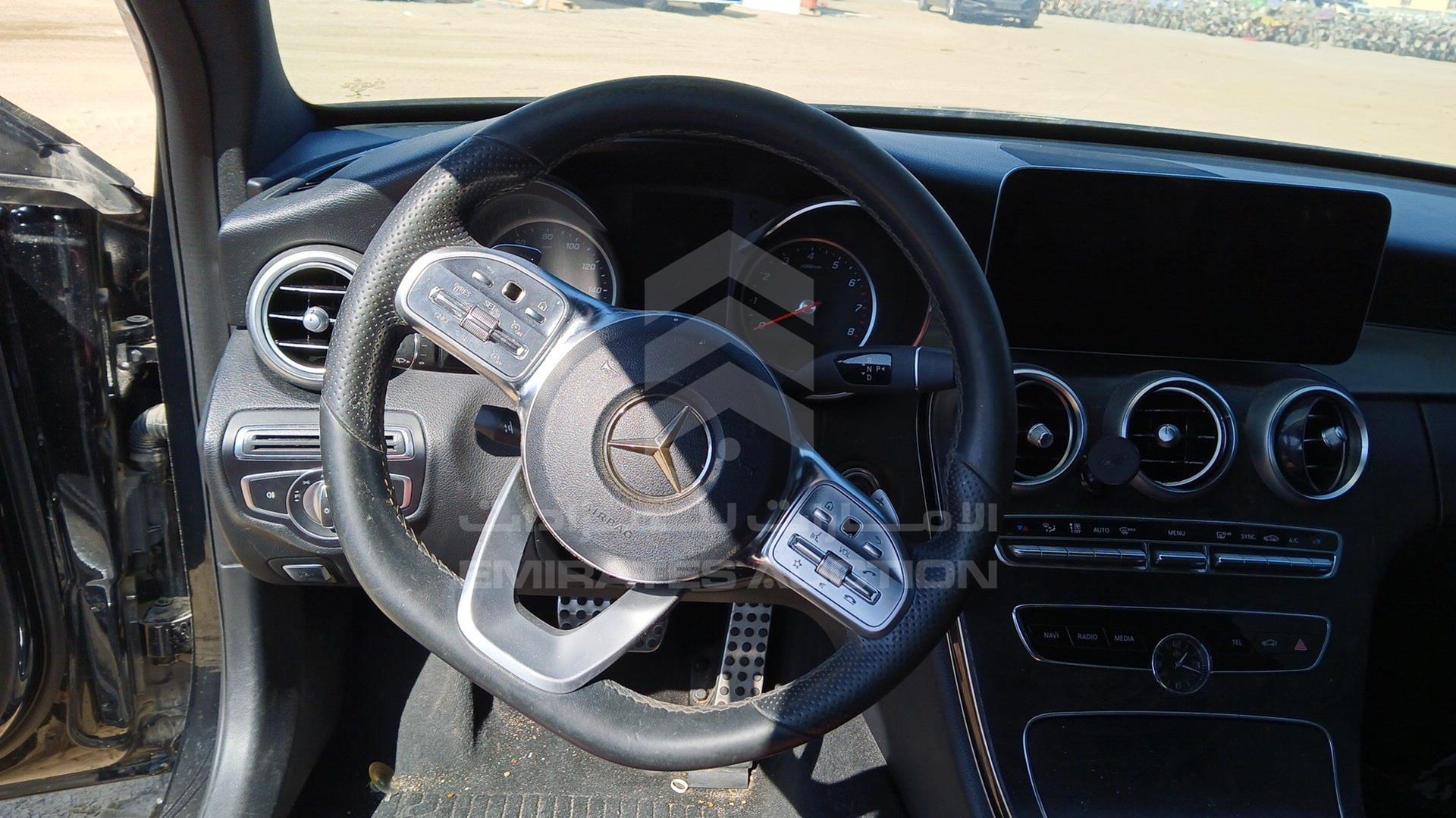 2019 MERCEDES C 300 VIN: 55SWF8DB6KU298088