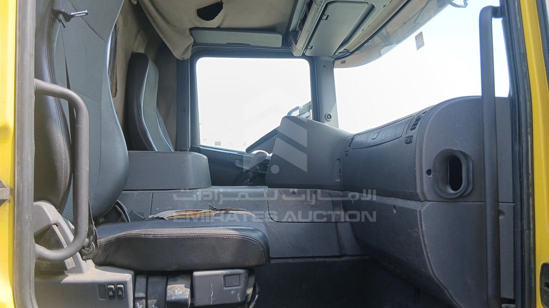 2011 Scania P 340 — Front Right Passenger Seat View — Photo 19