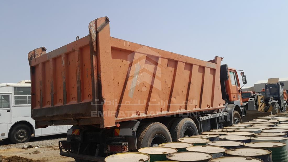 مان 373 2001 — الزاوية الخلفية اليمنى — صورة 8