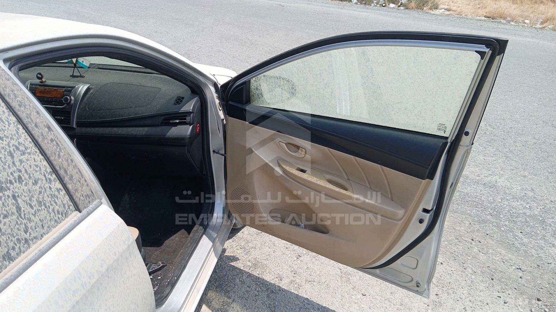 2015 TOYOTA YARIS VIN: MR2KW9F38F1079121