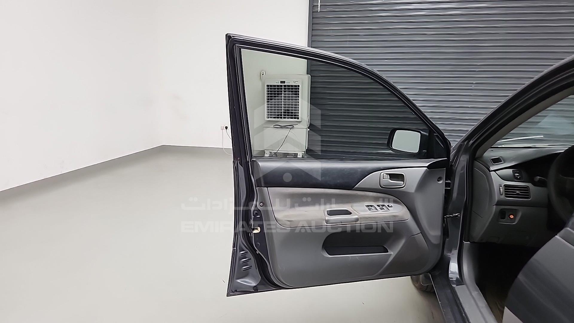 2007 MITSUBISHI LANCER VIN: JMYSRCS1A7U705891