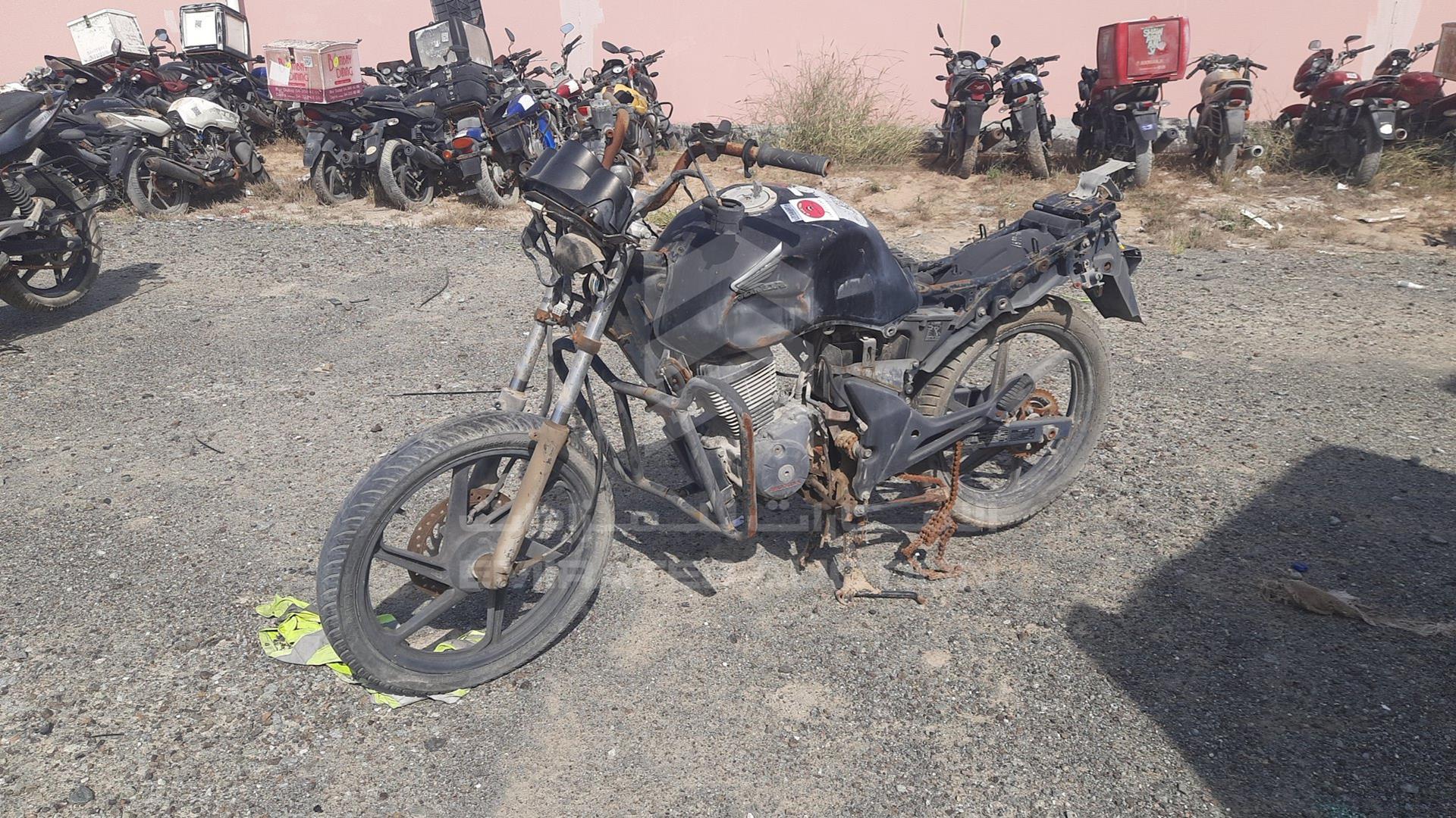 2014 HONDA CBF150 MA VIN: ME4KC09CGE8777138