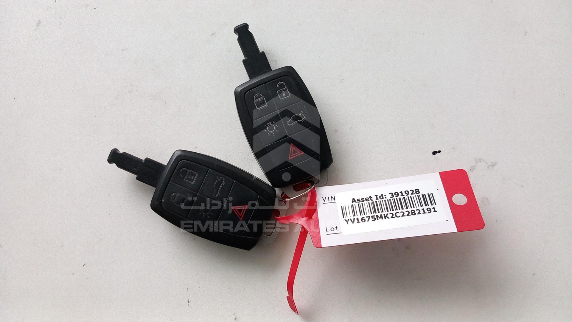 2012 VOLVO C-30 VIN: YV1675MK2C2282191