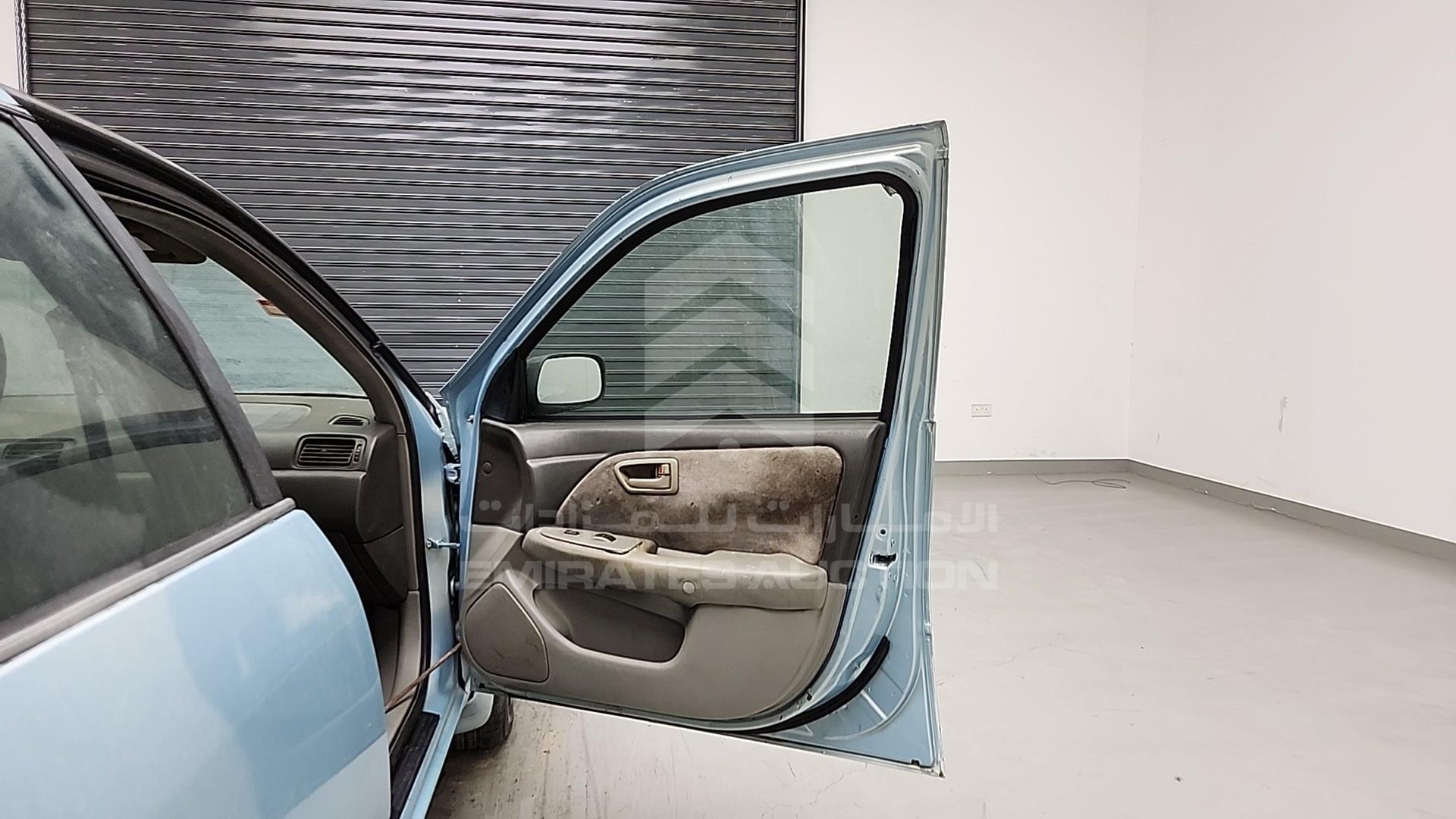 1998 TOYOTA CAMRY VIN: JT2BG22KXW0157695