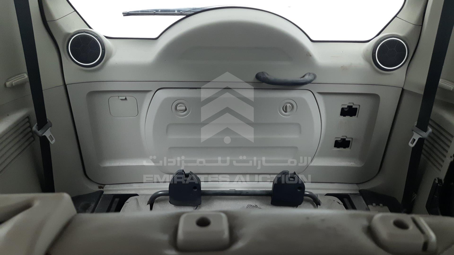 2011 MITSUBISHI PAJERO VIN: JMYLRV95WBJ709201