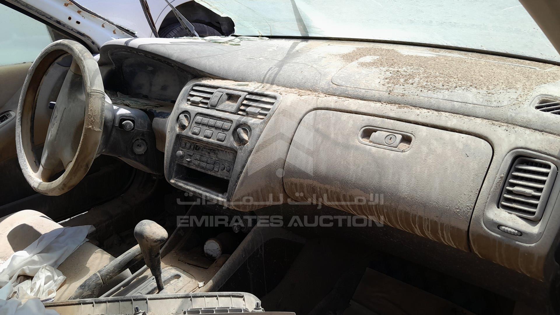 2000 HONDA ACCORD VIN: JHMCF8639YC402975