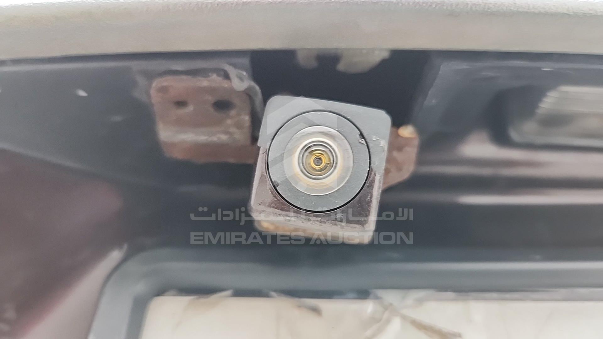 2011 INFINITI QX56 VIN: JNRAZ25Y0B9000342
