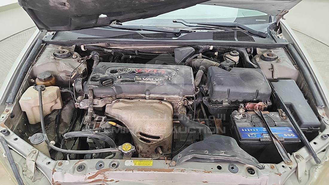 2004 Toyota Camry — Engine Bay — Photo 35