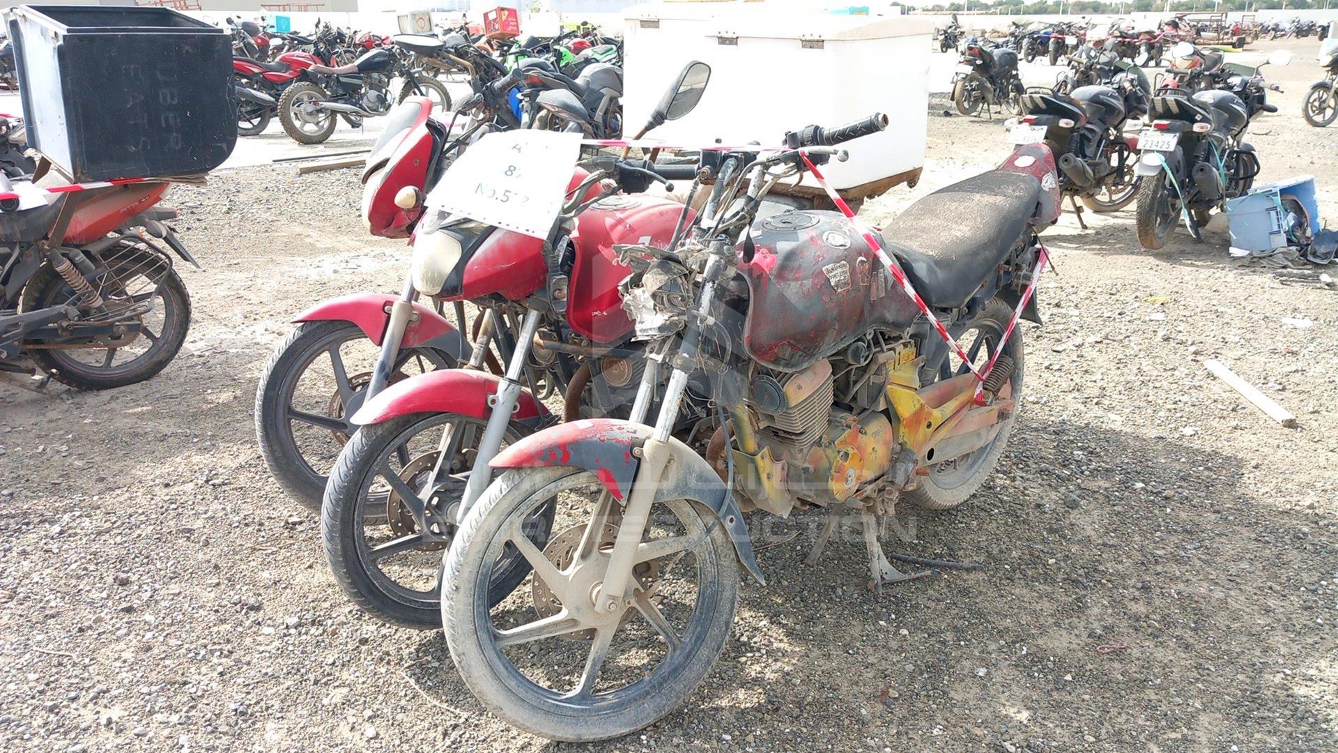 0 UNDEFINED 3 MOTORBIKES VIN: ME4KC09CC88096729