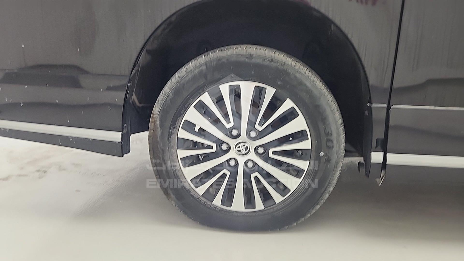 2021 TOYOTA GRANVIA VIN: JTNYM3APXM8001633