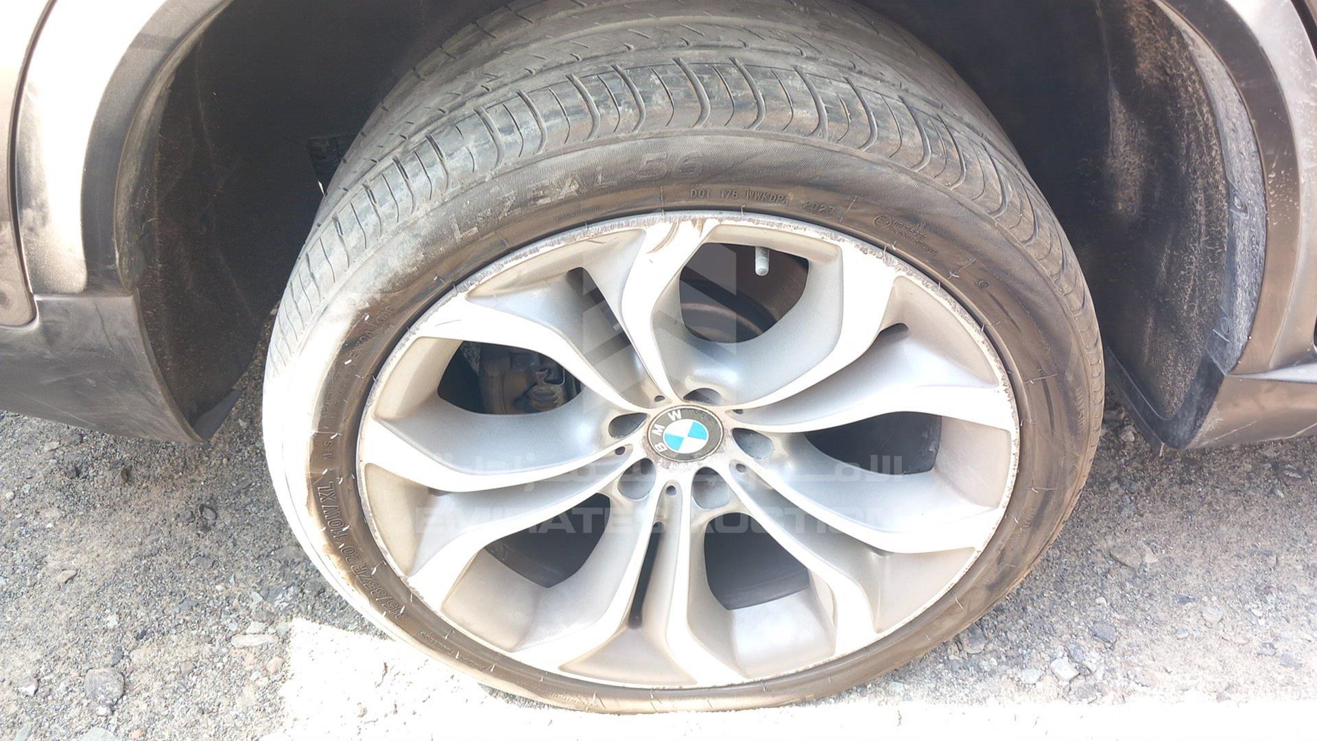 2012 BMW X5 VIN: WBAZV4108CL820292