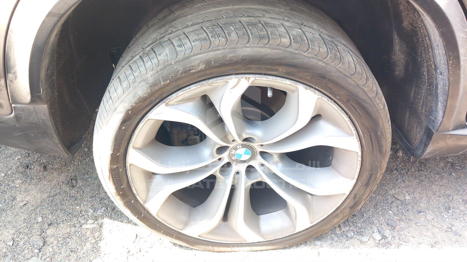 WBAZV4108CL820292 - 2012 BMW X5 - #510840