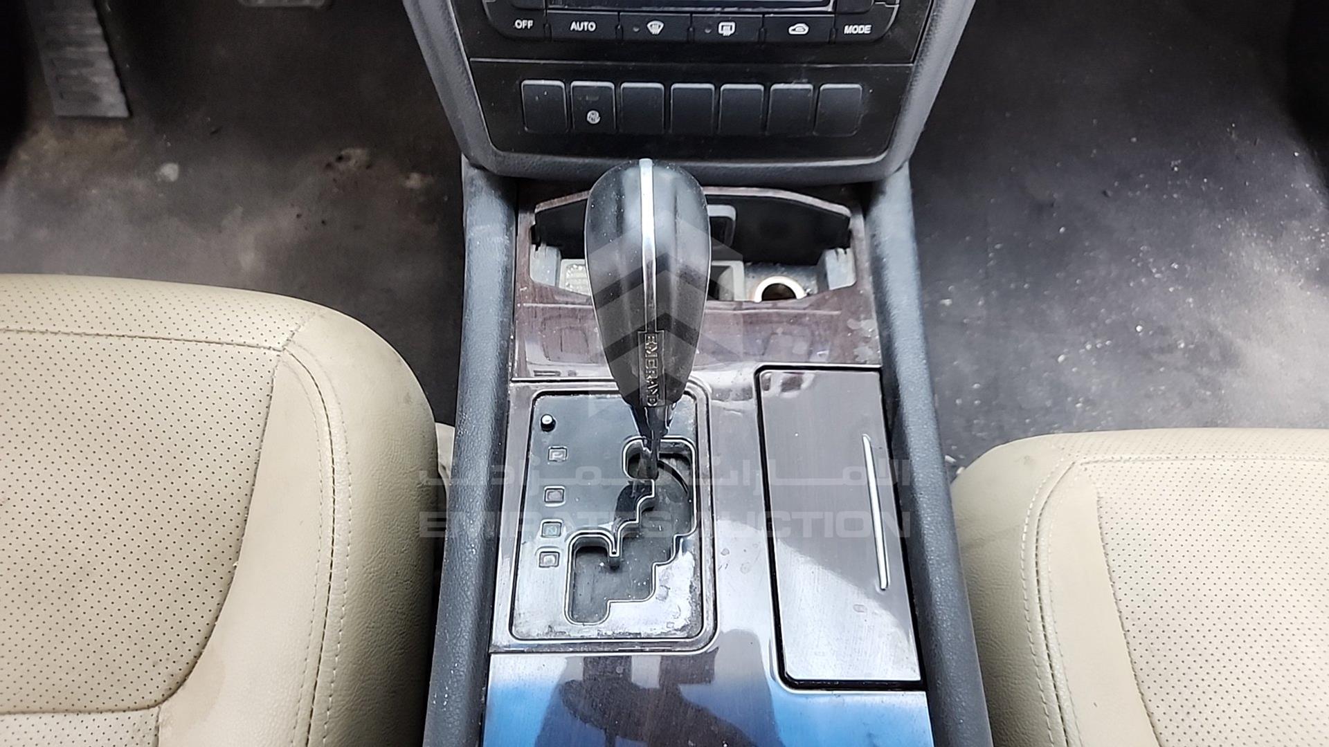 2015 GEELY EC8 VIN: LB37964Z7FJ002501