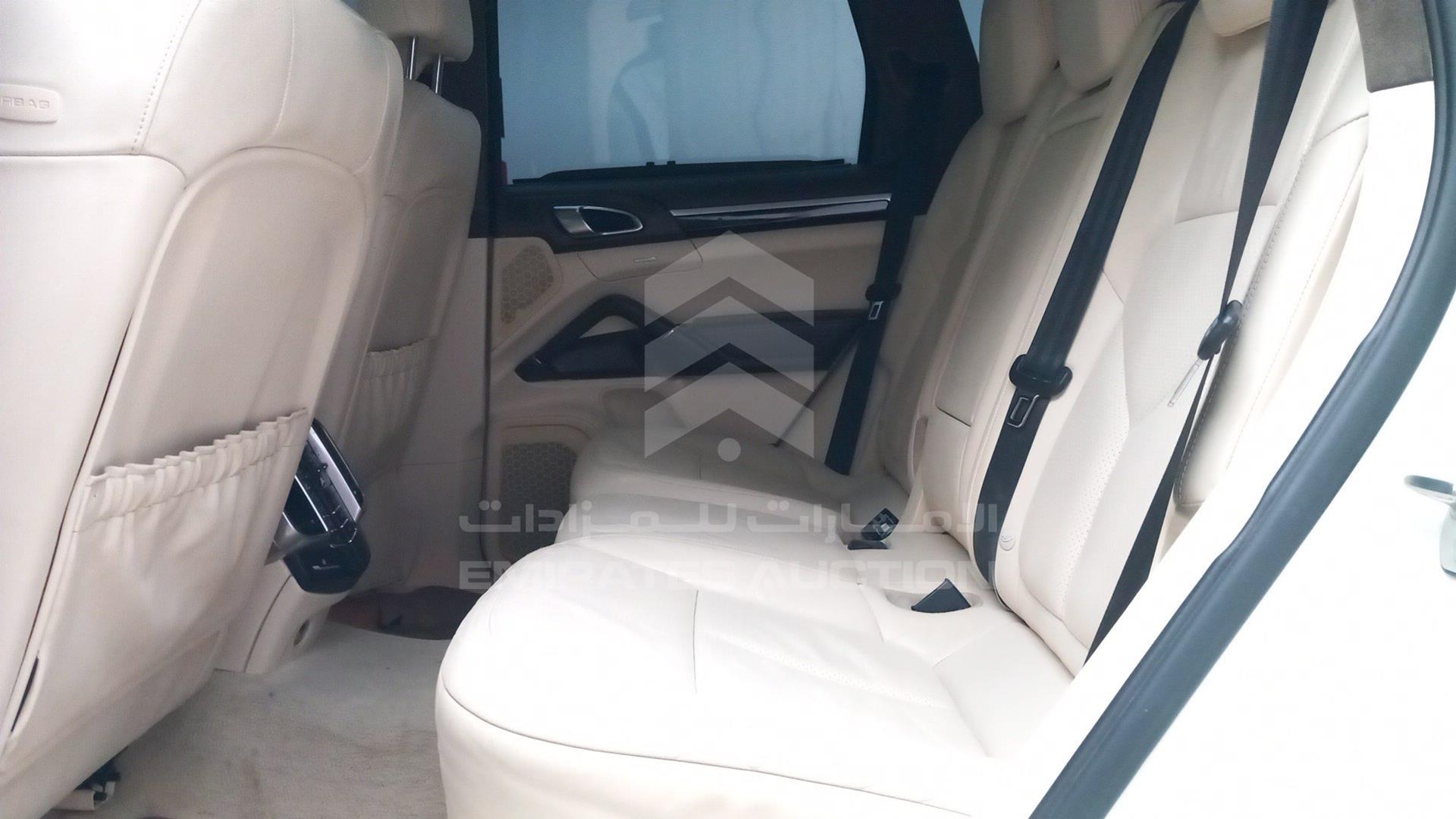 2011 PORSCHE CAYENNE VIN: WP1ZZZ92ZBLA49779