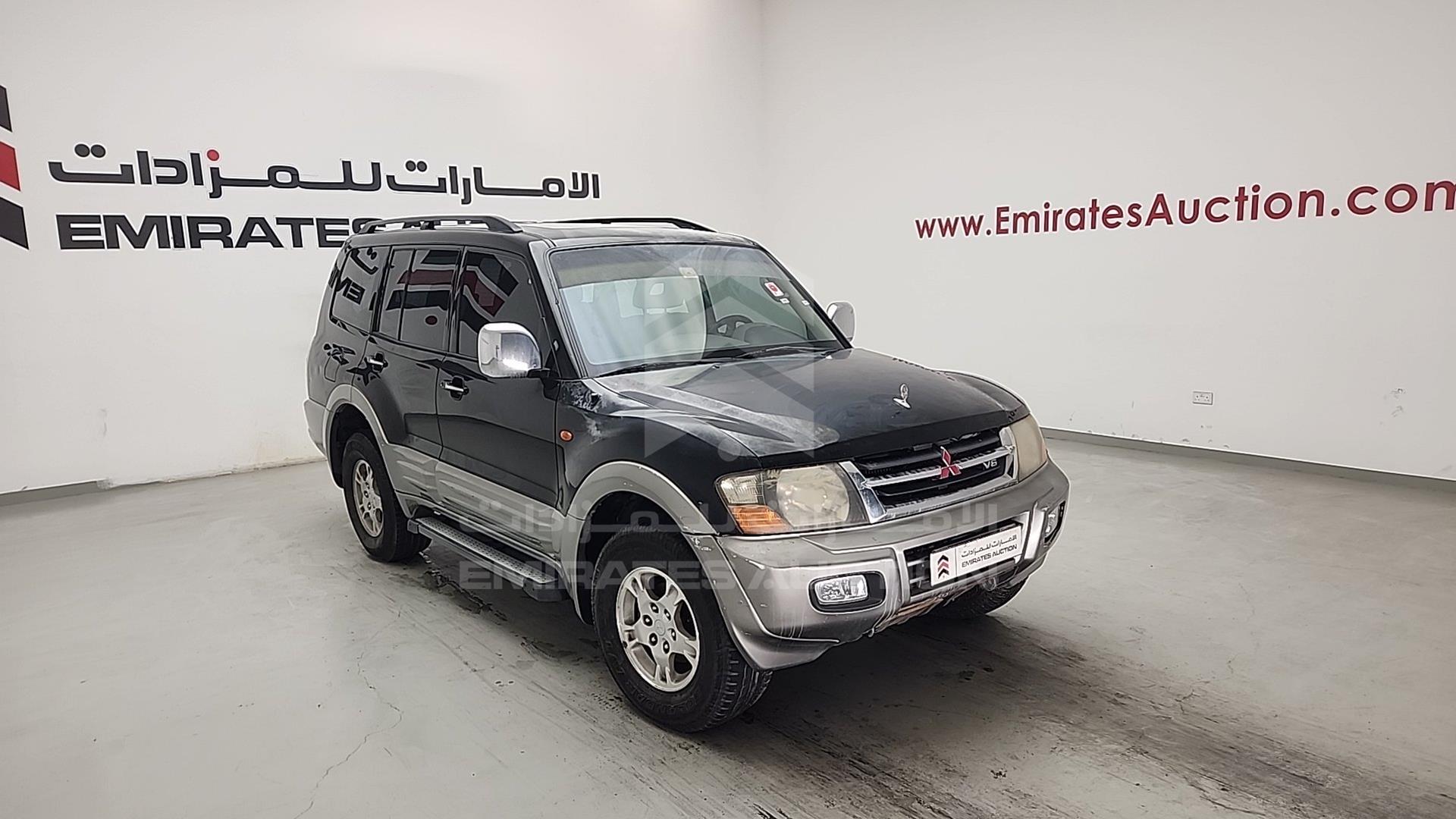 2002 MITSUBISHI PAJERO VIN: JMYLRV73W2J701499