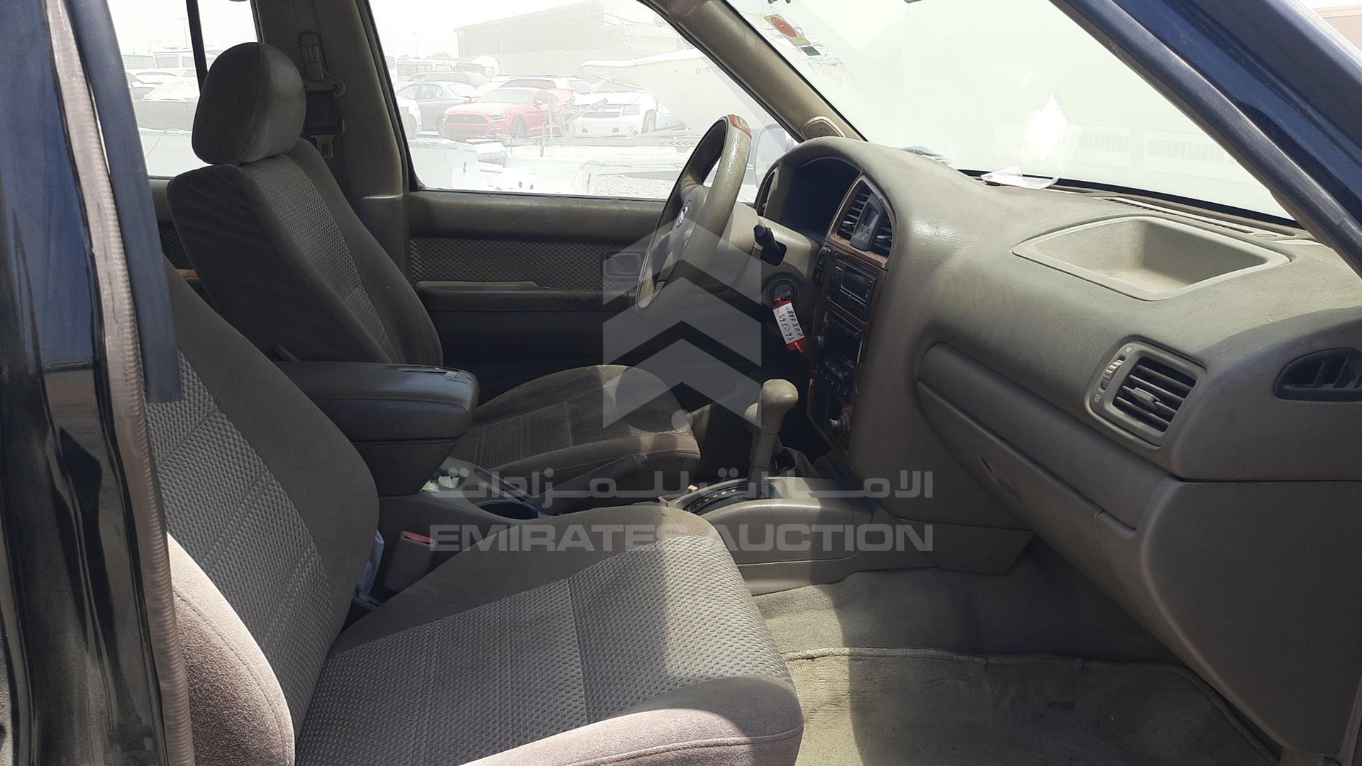 2005 NISSAN PATHFINDER VIN: JN8DR05Y25W800300