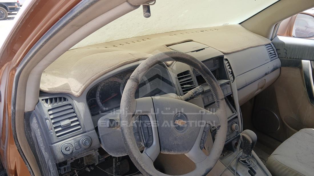 2008 Chevrolet Captiva — Front Left Driver Dashboard View — Photo 12