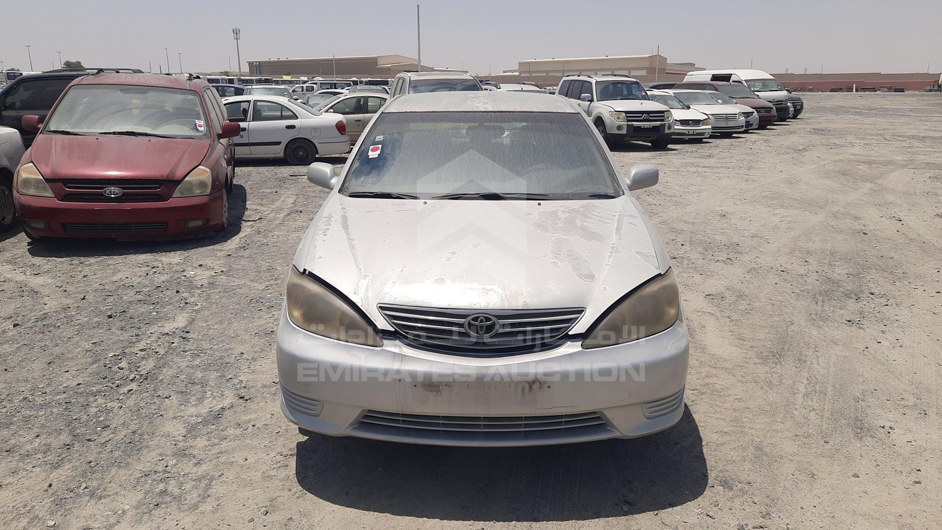 2005 TOYOTA CAMRY VIN: 4T1BE32K15U986614