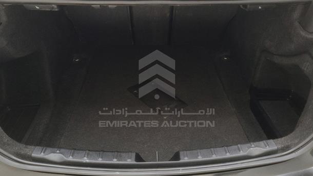 2018 BMW 330 VIN: WBA8D9C50JA614221
