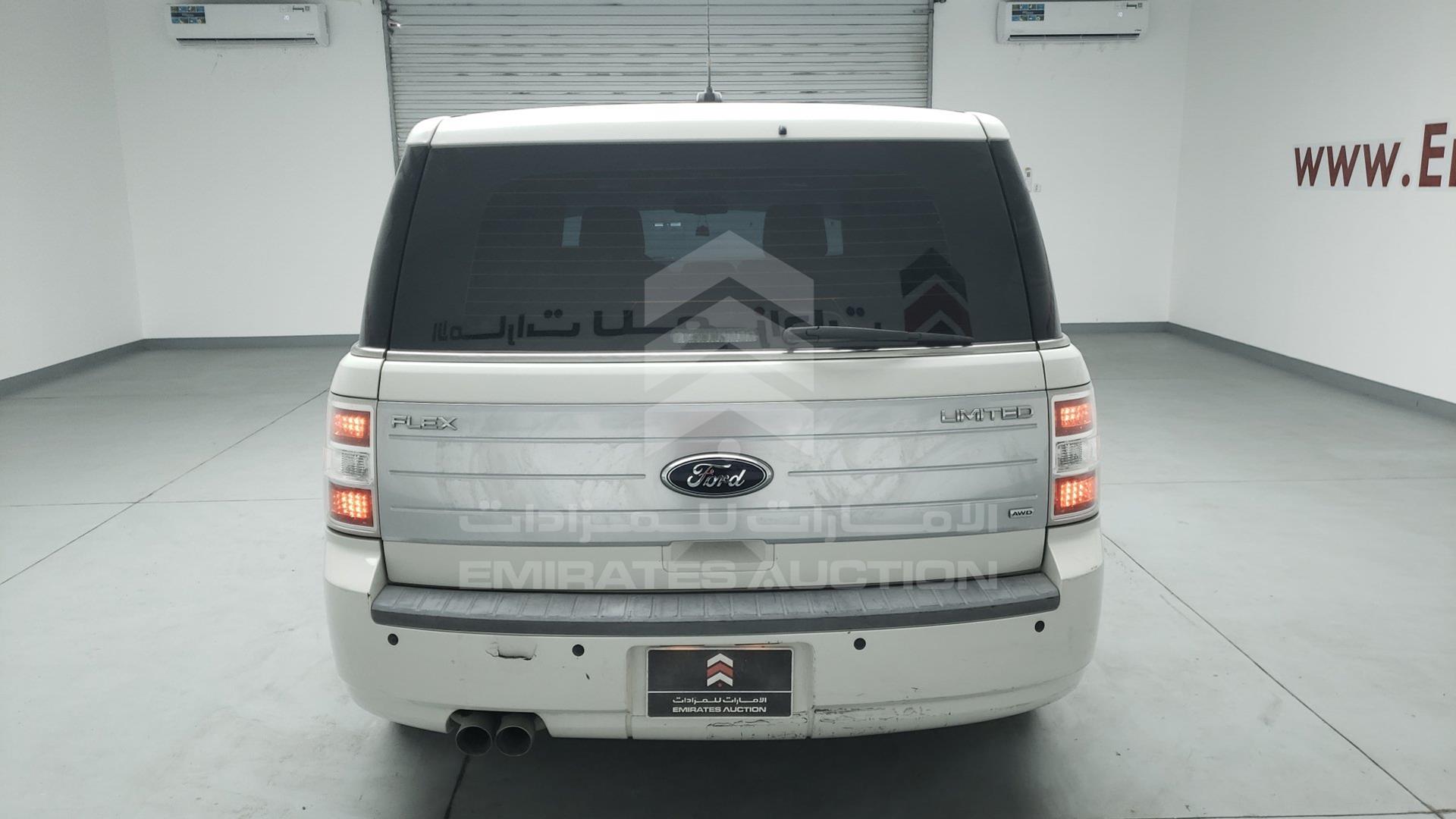 2009 FORD FLEX VIN: 2FMEK63C99BA45616