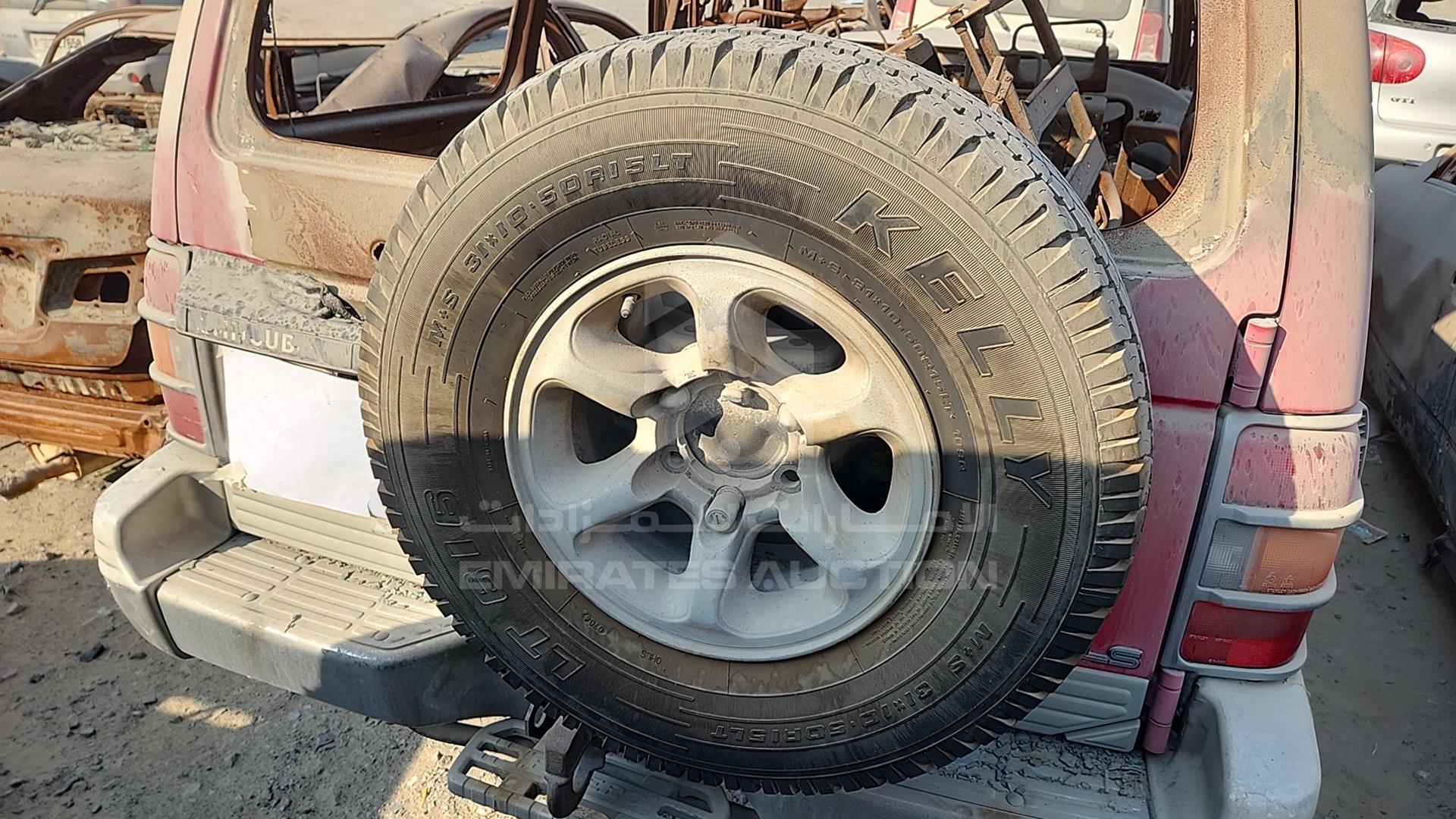 1995 MITSUBISHI PAJERO VIN: D0RV430SJ00512