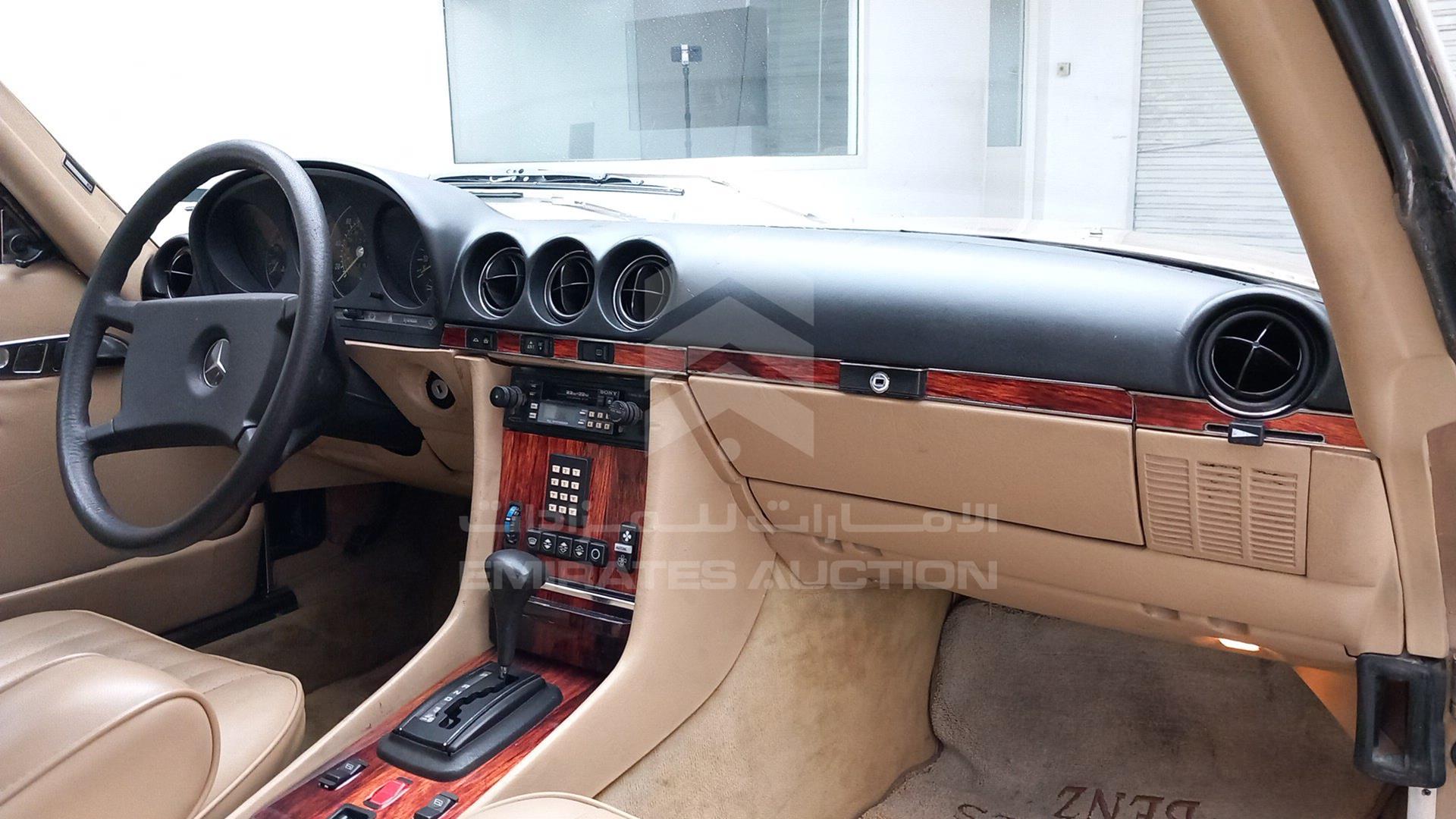 1983 MERCEDES SL 380 VIN: WDBBA45A2DB024288