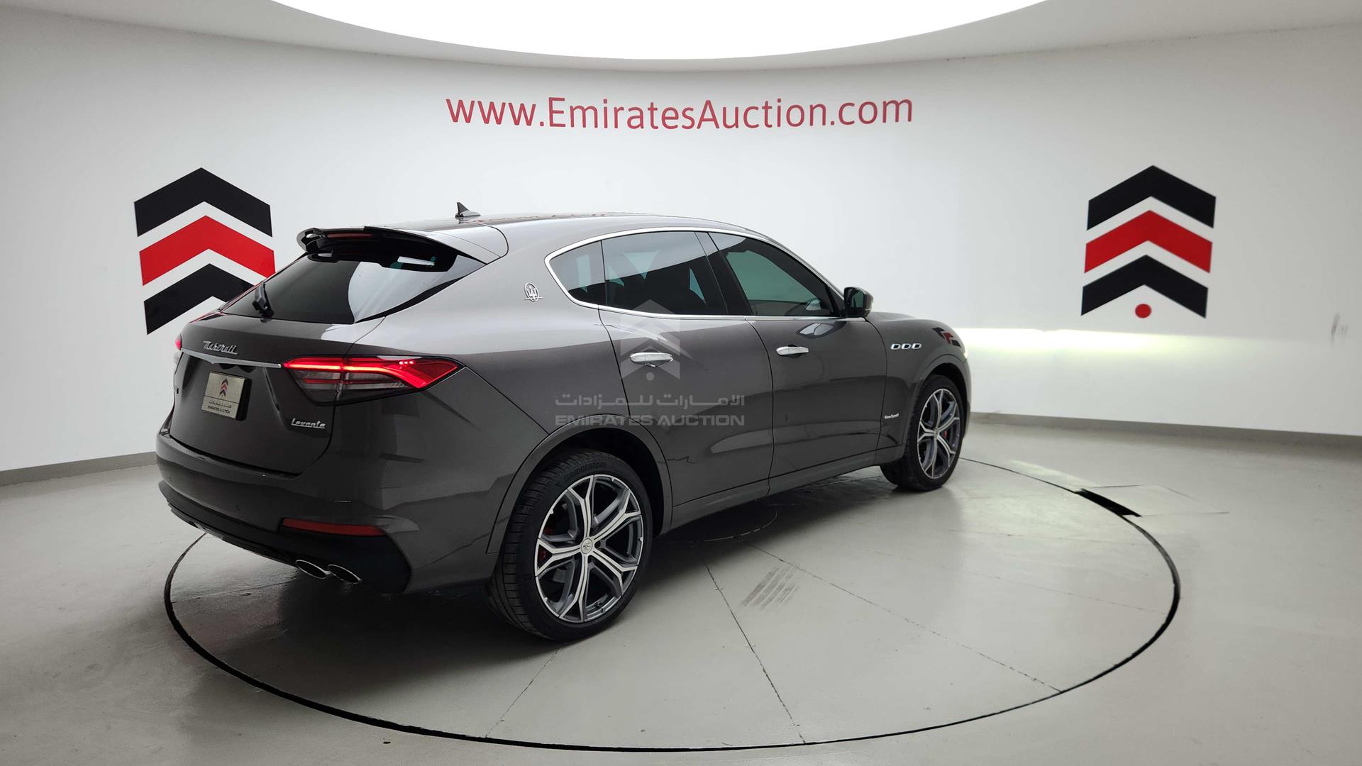 2021 MASERATI LEVANTE VIN: ZN661YUS2MX378091