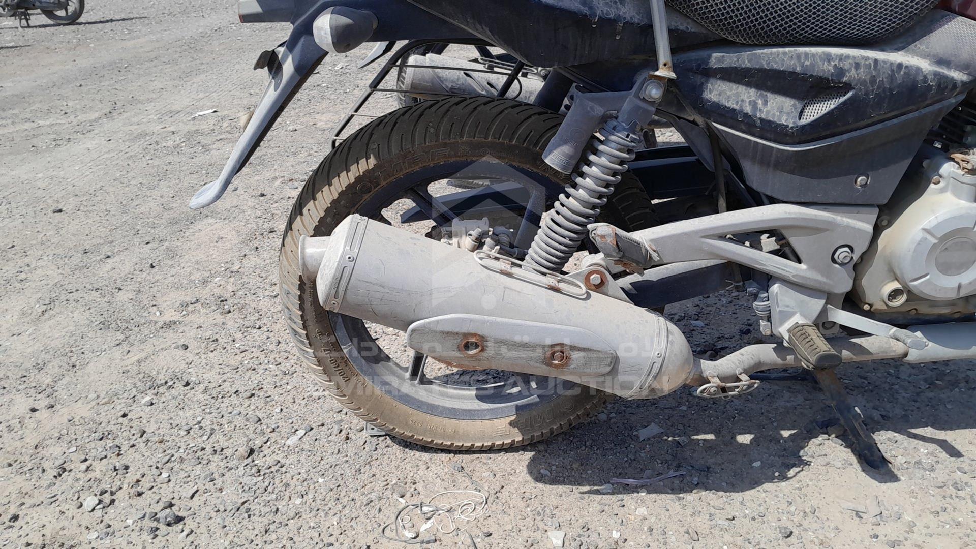2014 BAJAJ PULSAR VIN: MD2A13EZ7ECK07009