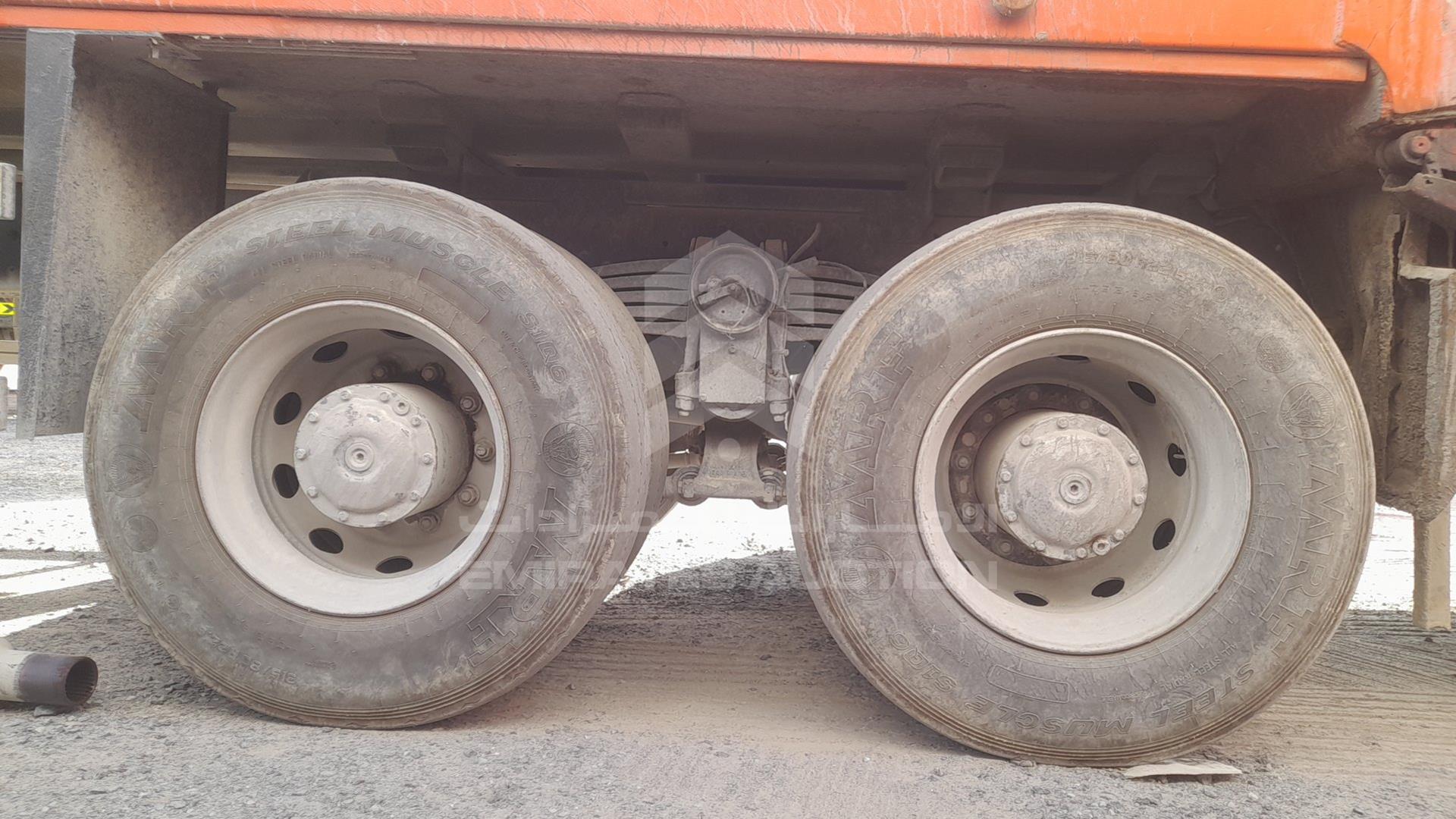 2007 MERCEDES ACTROS VIN: WDAKHCAA57L185815